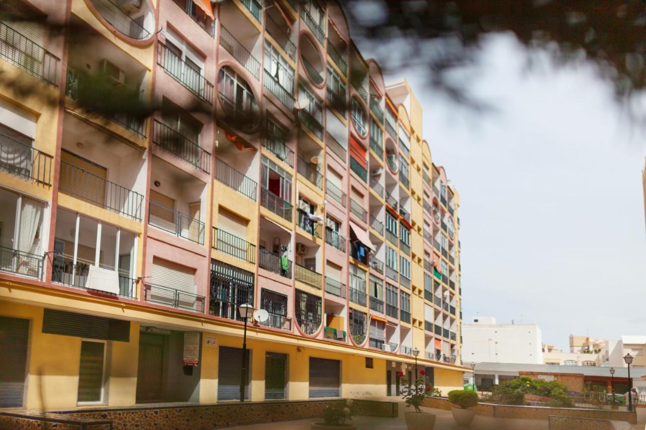 Rosamar Apartment Torrevieja Ngoại thất bức ảnh
